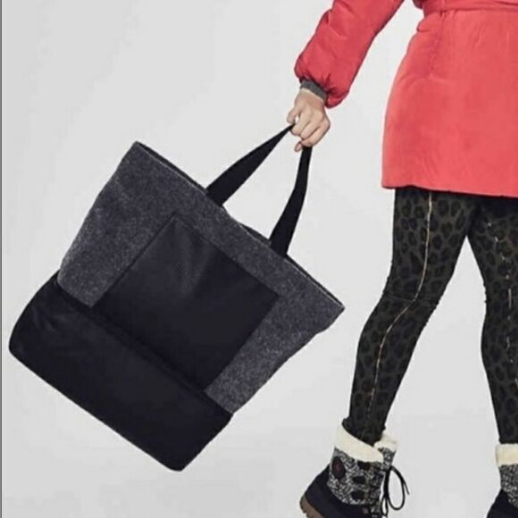 Black / Grey Tote With Underneath Zipper Storage / Gym Bag - Picture 3 of 3